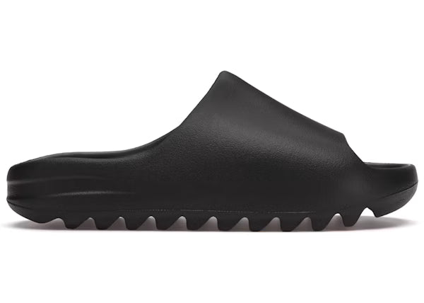 YEEZY SLIDE