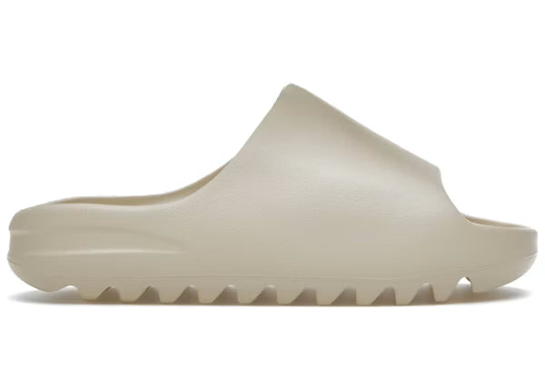 YEEZY SLIDE