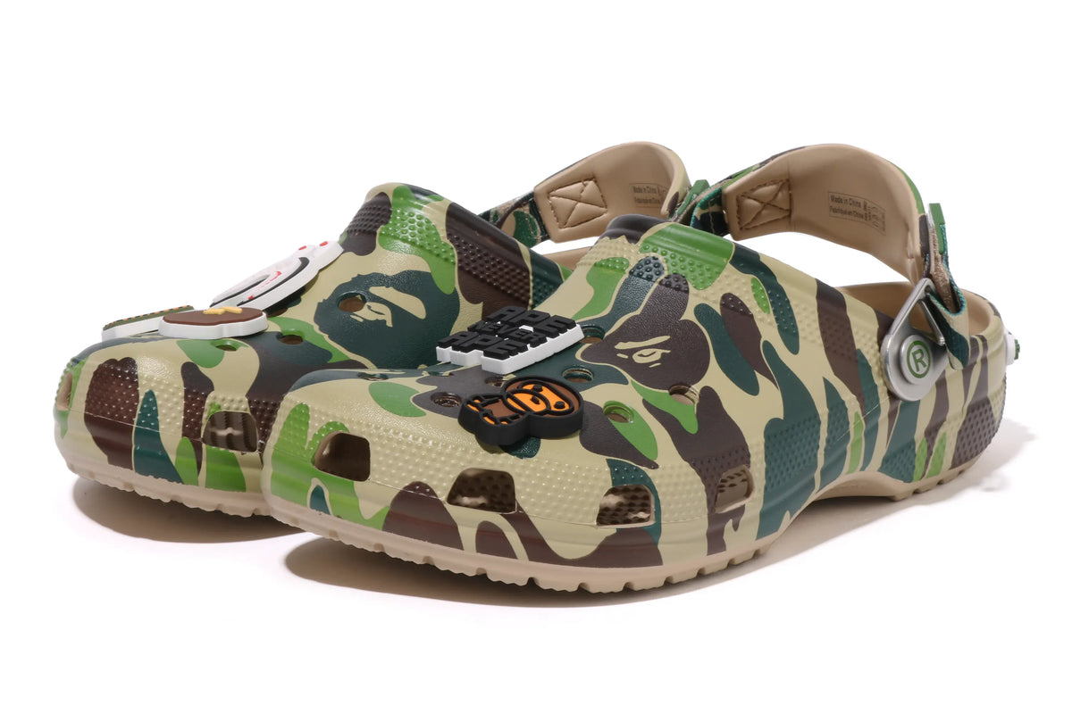 A BATHING APE®︎ × Crocs